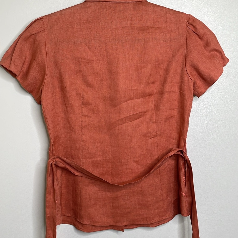 Lafayette 148 Coral Embroidered Button Front Belted Linen Blouse Size 4 Petite - Picture 8 of 12